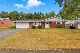 1063 Royalton Dr, Vandalia, OH 45377 - Photo 1