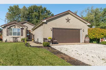 210 Lyndhurst Drive, Piqua, OH 45356 - Photo 1