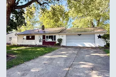 218 Lyndhurst Drive, Piqua, OH 45356 - Photo 1