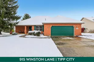 915 Winston Ln, Tipp City, OH 45371 - Photo 1