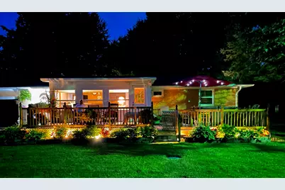 2434 S Burnett Rd Road, Springfield, OH 45505 - Photo 1