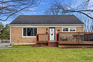 1910 Delmar Dr, Springfield, OH 45503 - Photo 1