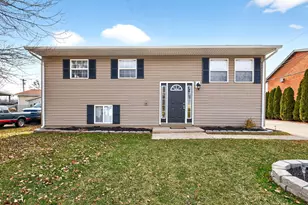 1729 Hocker Ave, New Carlisle, OH 45344 - Photo 1