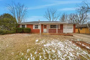 605 Barbara Dr, Tipp City, OH 45371 - Photo 1