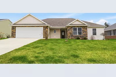 109 Bluegrass Drive, Wapakoneta, OH 45895 - Photo 1