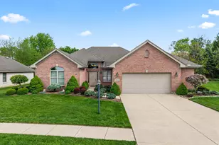 9842 Scotch Pine Dr, Springboro, OH 45066 - Photo 1