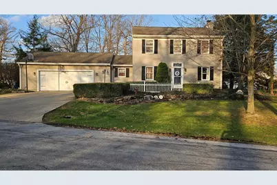 918 Neil Armstrong Drive, Wapakoneta, OH 45895 - Photo 1
