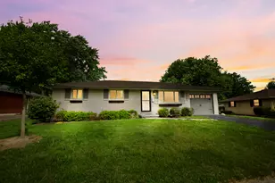 1015 Romanus Dr, Vandalia, OH 45377 - Photo 1