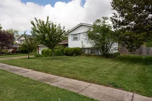 281 Fairway Dr, Fairborn, OH 45324 - Photo 1