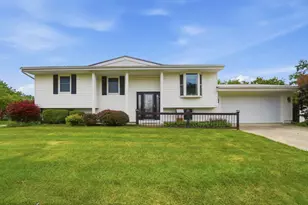 1914 Elmsford St, Springfield, OH 45506 - Photo 1