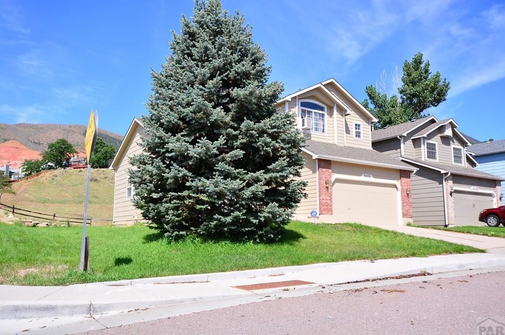 7410 Julynn Rd, Colorado Springs, CO 80919-4223