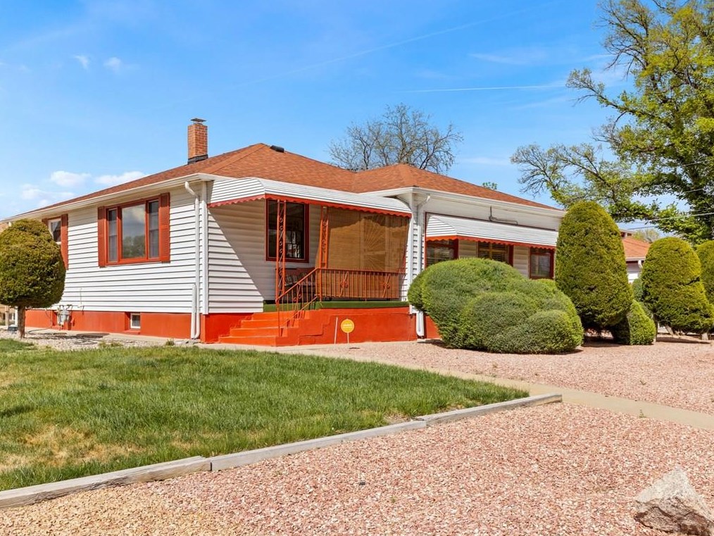 644 Prairie Ave, Pueblo, CO 81005-1726