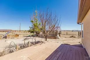 909 E Waverly Dr, Pueblo West, CO 81007 - Photo 8