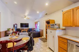 909 E Waverly Dr, Pueblo West, CO 81007 - Photo 14