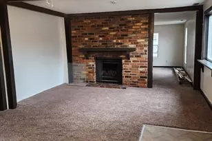 310 N 6th St, Lamar, CO 81052 - Photo 2