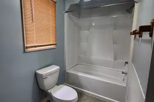 310 N 6th St, Lamar, CO 81052 - Photo 8