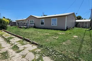 124 W 3rd Ave, Springfield, CO 81073 - Photo 2