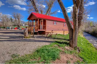 404 S Oak St, La Veta, CO 81055 - Photo 2