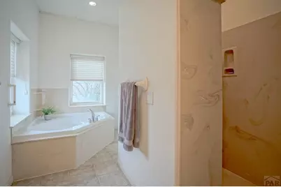 6055 Pine Bluff Dr, Pueblo, CO 81044 - Photo 20