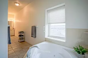 6055 Pine Bluff Dr, Pueblo, CO 81044 - Photo 22