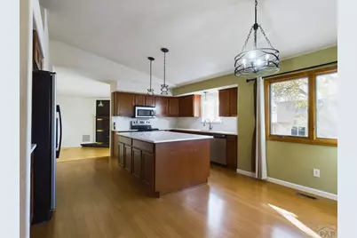 6 Wallflower Court, Pueblo, CO 81001 - Photo 4
