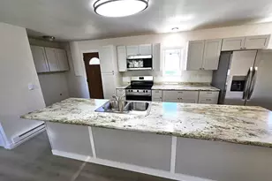 802 E 5th St, Florence, CO 81226 - Photo 4