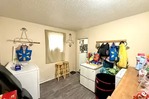 1802 E 8th St, Pueblo, CO 81001 - Photo 22