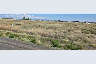 1929 E Farley Ave, Pueblo West, CO 81007 - Photo 2