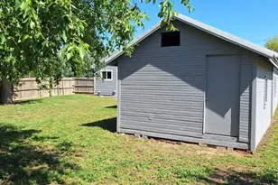 211 W Maplewood, Walsh, CO 81090 - Photo 24
