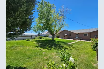 103 S Goff St, Eads, CO 81036 - Photo 36