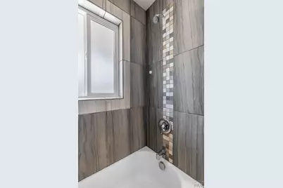 1611 Englewood Dr, Pueblo, CO 81005 - Photo 12