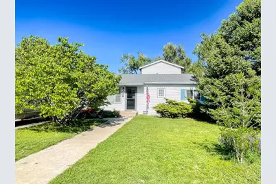 2117 Raton Ave, La Junta, CO 81050 - Photo 2