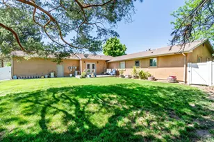 506 Linda Vista Ave, Pueblo, CO 81005 - Photo 36