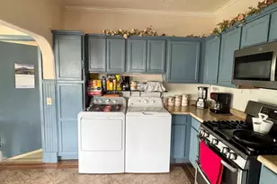 318 W 10th St, La Junta, CO 81050 - Photo 14