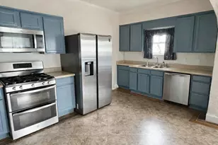 318 W 10th St, La Junta, CO 81050 - Photo 10