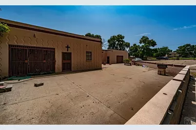 1610 N Salem Ave, Pueblo, CO 81001 - Photo 2