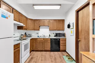 416 S Hahns Peak Pl, Pueblo West, CO 81007 - Photo 60