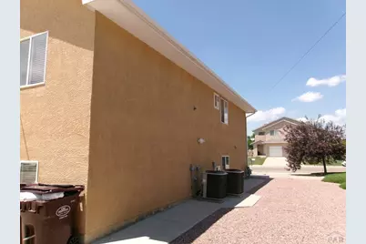 2110 Northmoor Terrace, Pueblo, CO 81001 - Photo 8