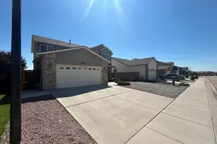 7465 Sun Prairie Dr, Colorado Springs, CO 80925 - Photo 2