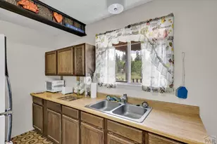 997 Wells Fargo Cir, Jefferson, CO 80456 - Photo 8