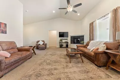 1087 S Greenway Dr, Pueblo West, CO 81007 - Photo 6