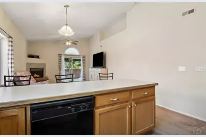 934 Cedarcrest Dr, Pueblo, CO 81005 - Photo 12