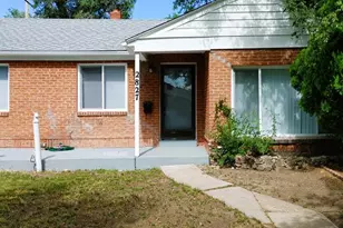 2827 8th Ave, Pueblo, CO 81008 - Photo 1