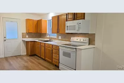 2827 8th Ave, Pueblo, CO 81003 - Photo 4
