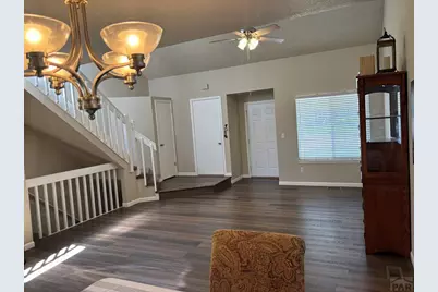 1510 Kingsroyal Blvd, Pueblo, CO 81005 - Photo 2