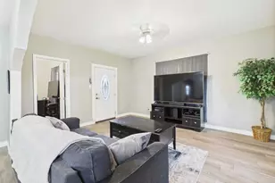 1012 E Abriendo Ave, Pueblo, CO 81004 - Photo 10