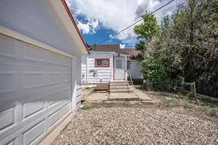 320 E Godding, Trinidad, CO 81082 - Photo 26