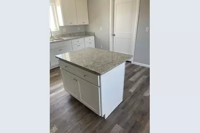 1186 E Desert Cove Dr, Pueblo West, CO 81007 - Photo 4