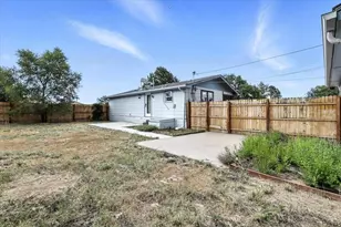 2402 W 17th St, Pueblo, CO 81003 - Photo 20