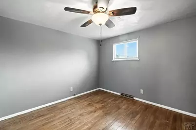 2402 W 17th St, Pueblo, CO 81003 - Photo 20
